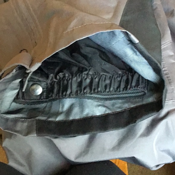 Men's Cirq brand gray and black snow pants - Picture 4 of 4